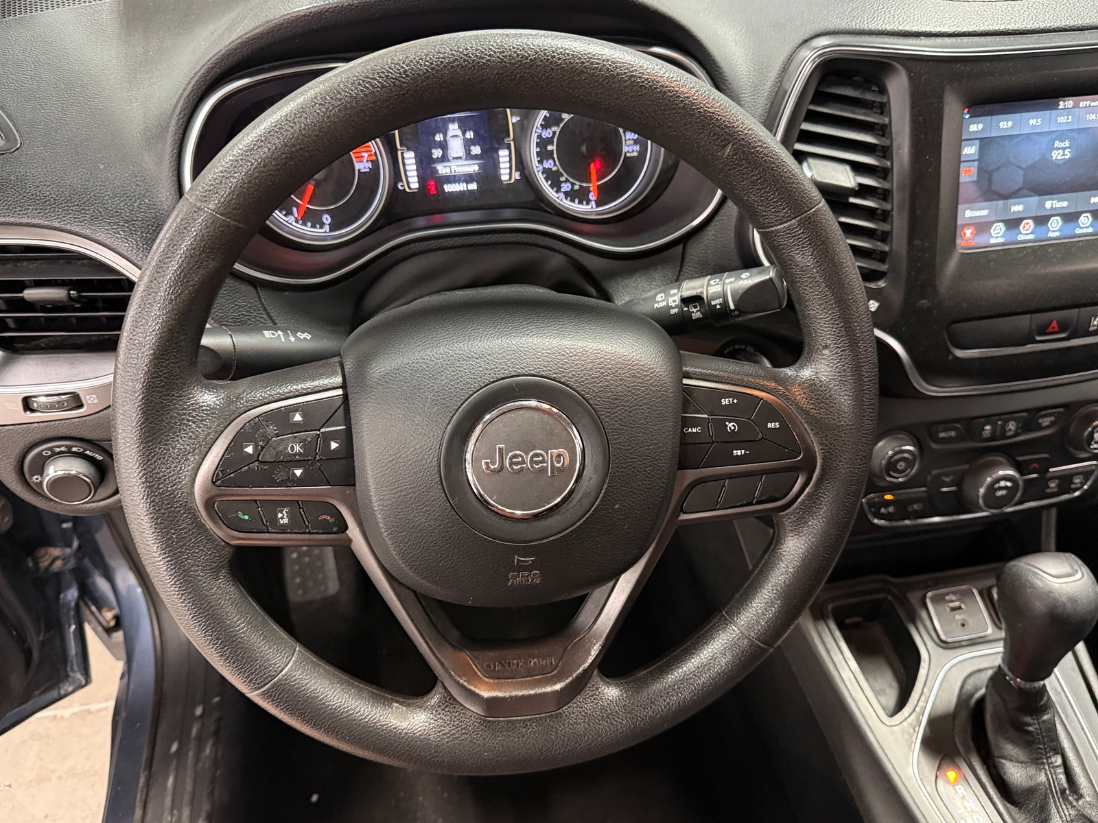 Thumbnail: 2021 Jeep Cherokee - 5