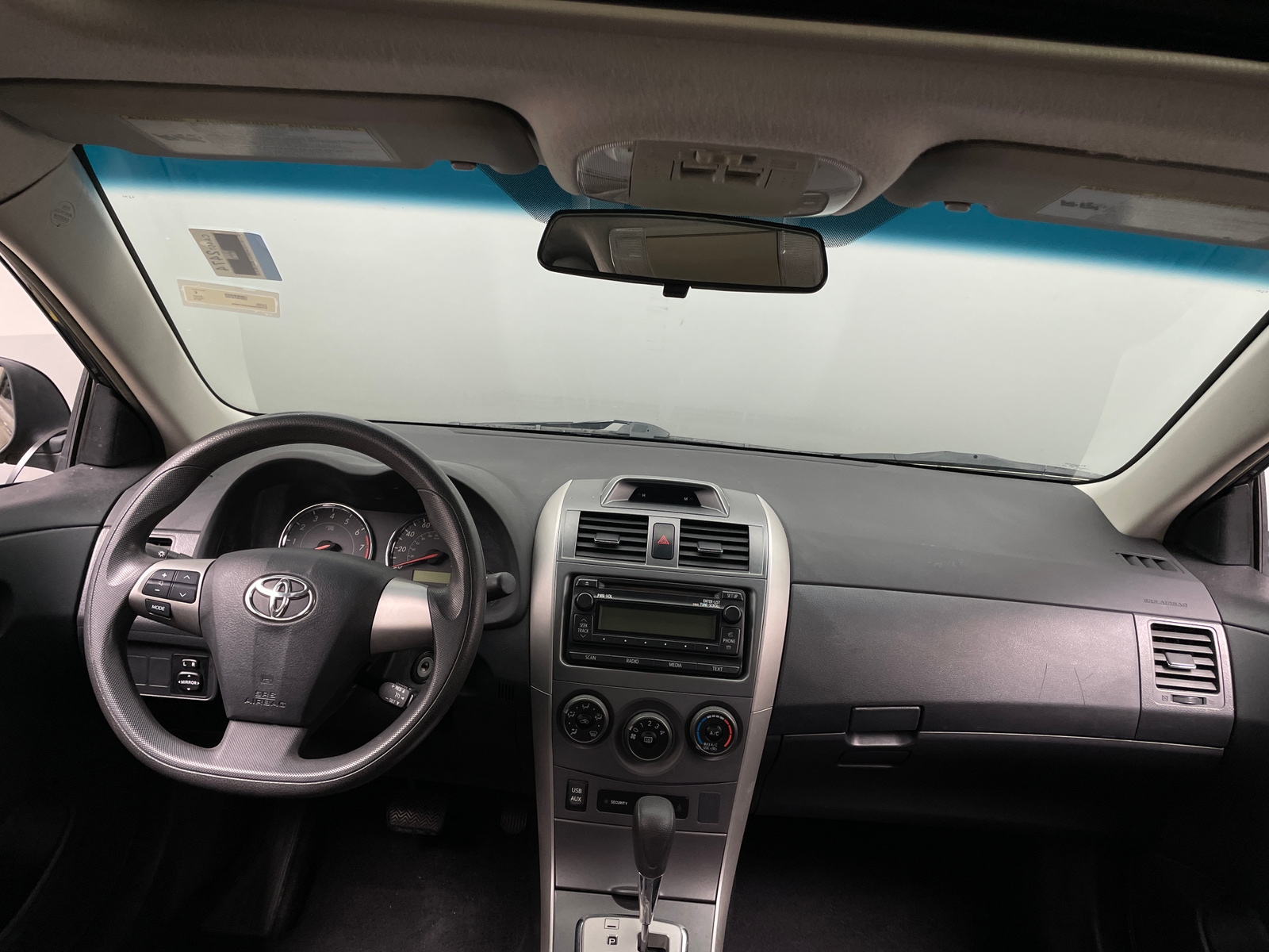 Thumbnail: 2012 Toyota Corolla - 3