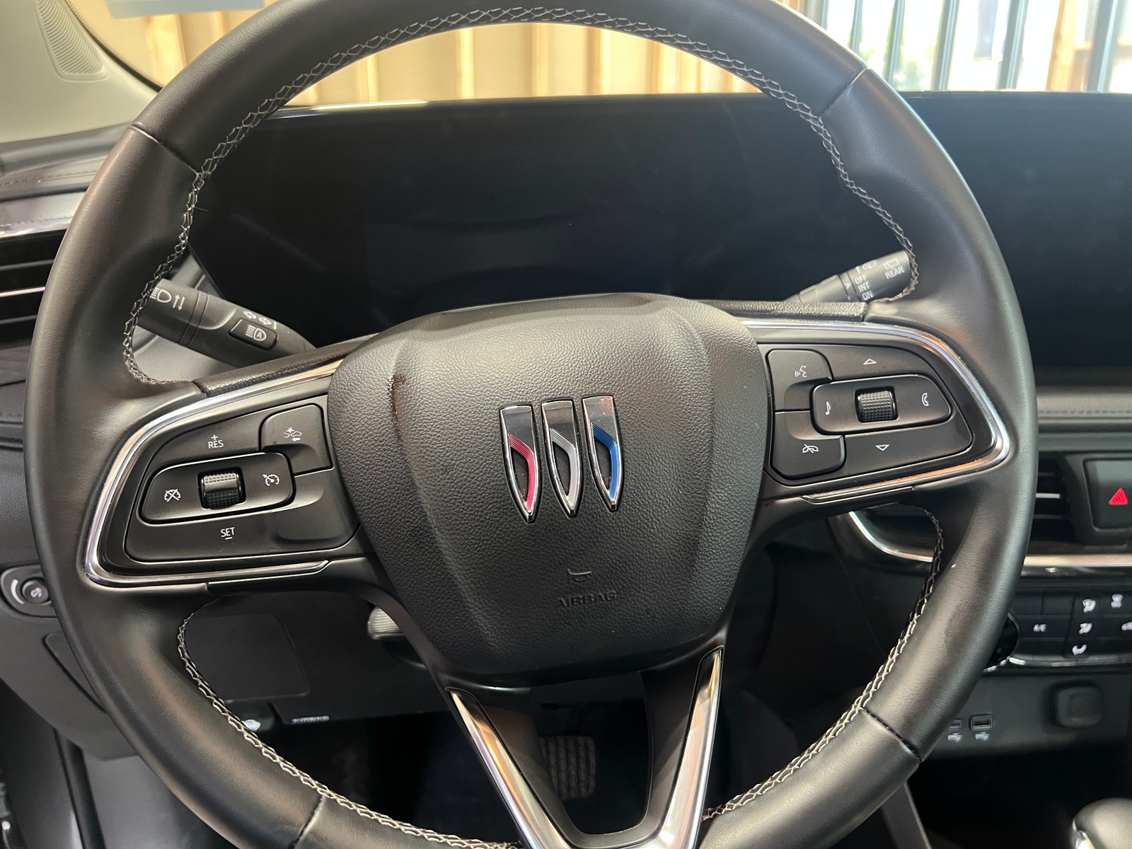 Thumbnail: 2025 Buick Encore GX - 5