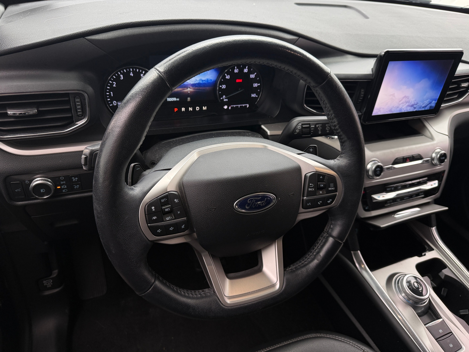 Thumbnail: 2020 Ford Explorer - 5