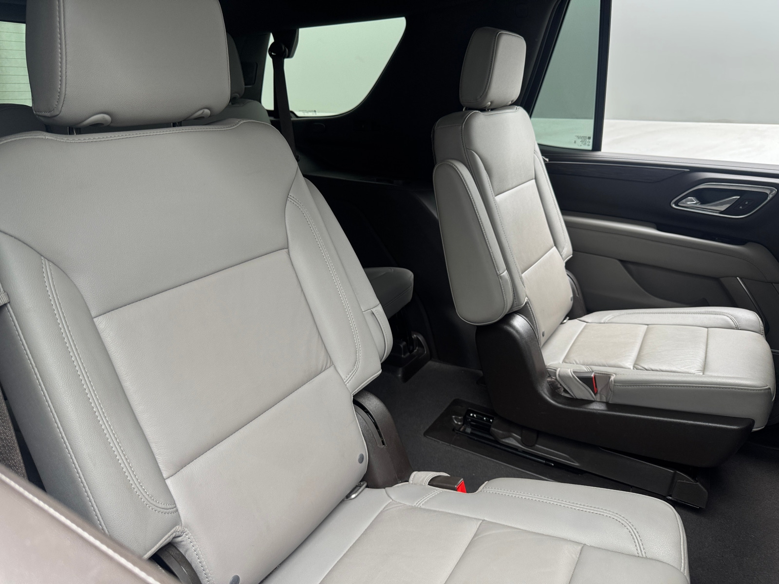 Thumbnail: 2021 Chevrolet Tahoe - 5