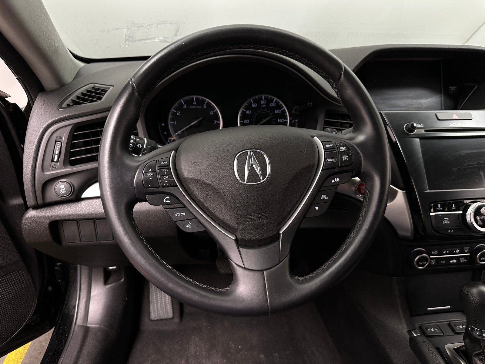 Thumbnail: 2018 Acura ILX - 4