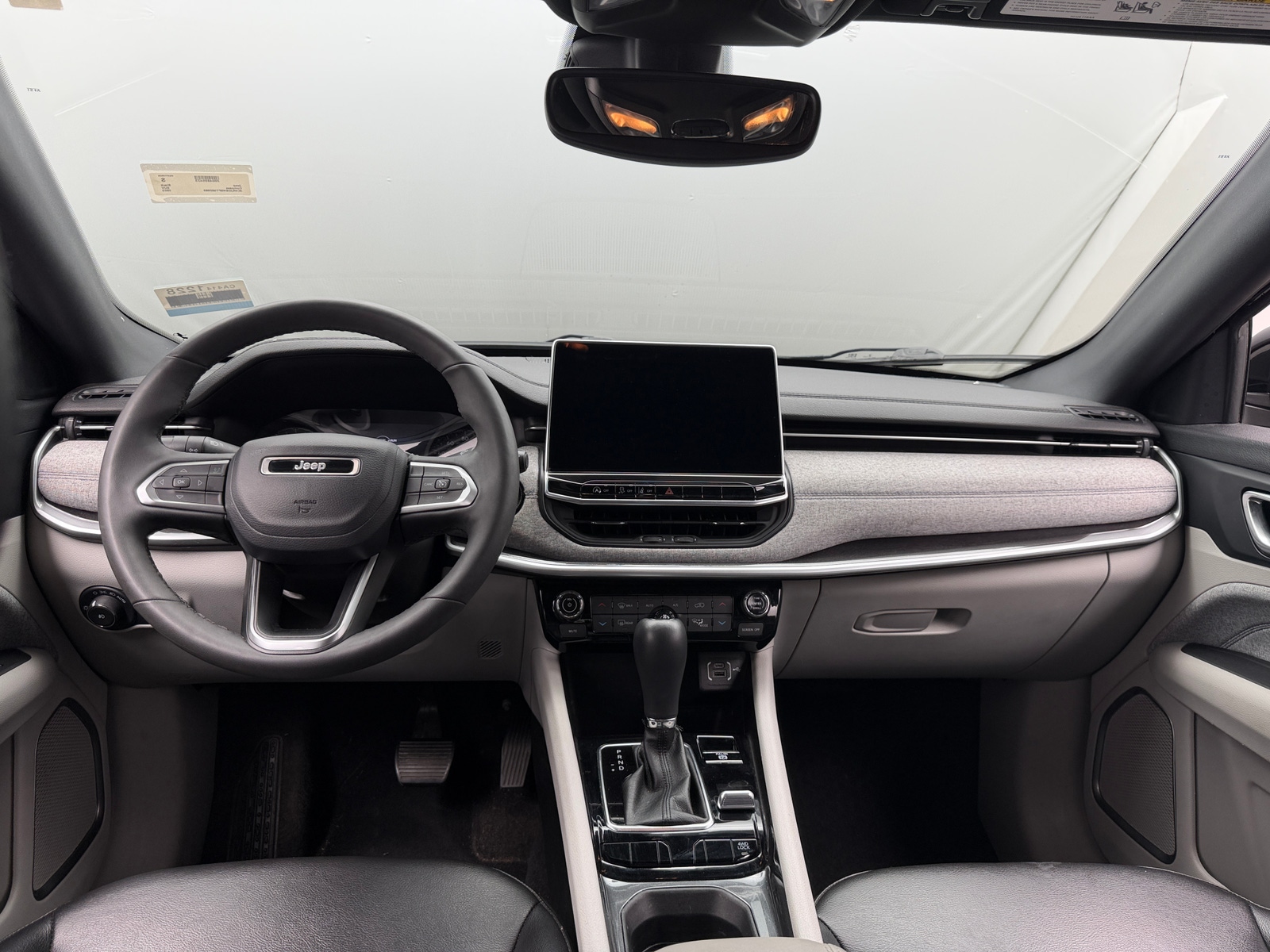 Thumbnail: 2023 Jeep Compass - 3