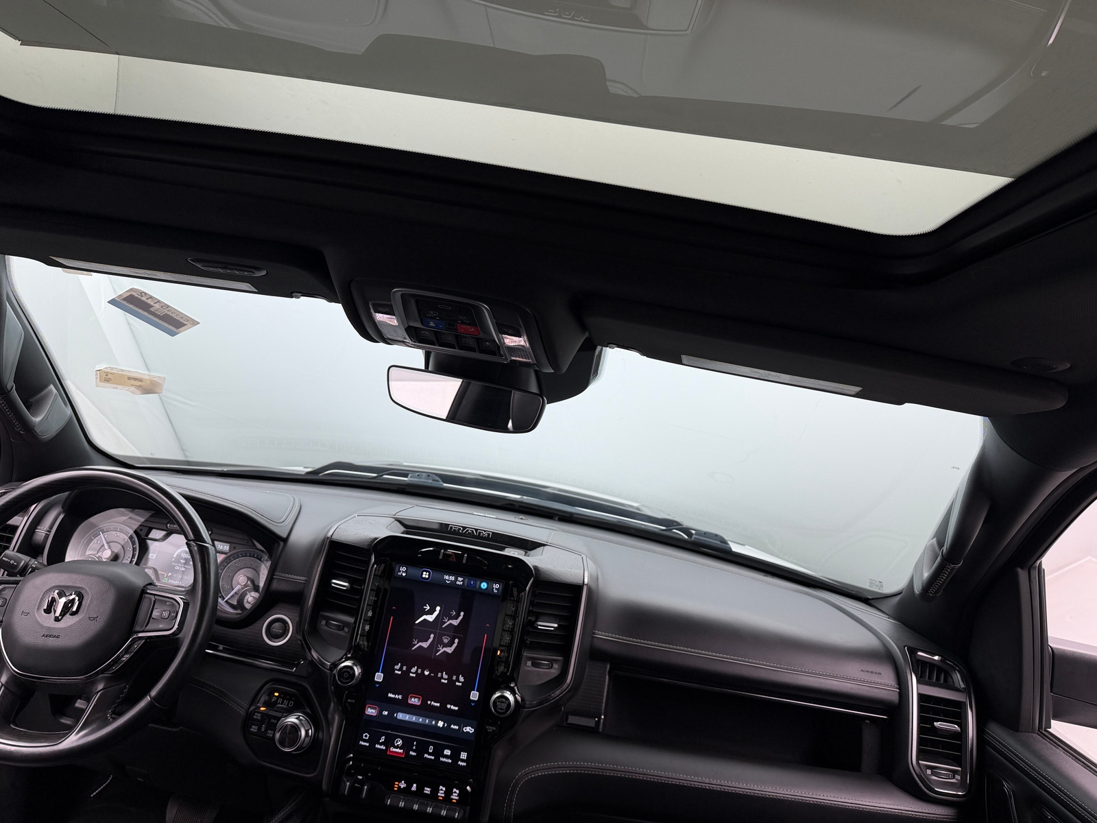 Thumbnail: 2022 RAM 1500 - 2
