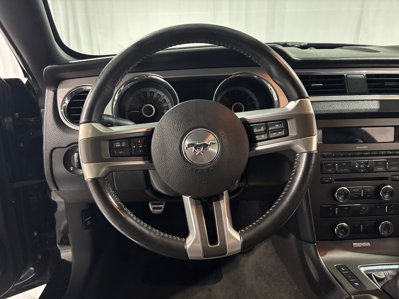 Thumbnail: 2013 Ford Mustang - 4
