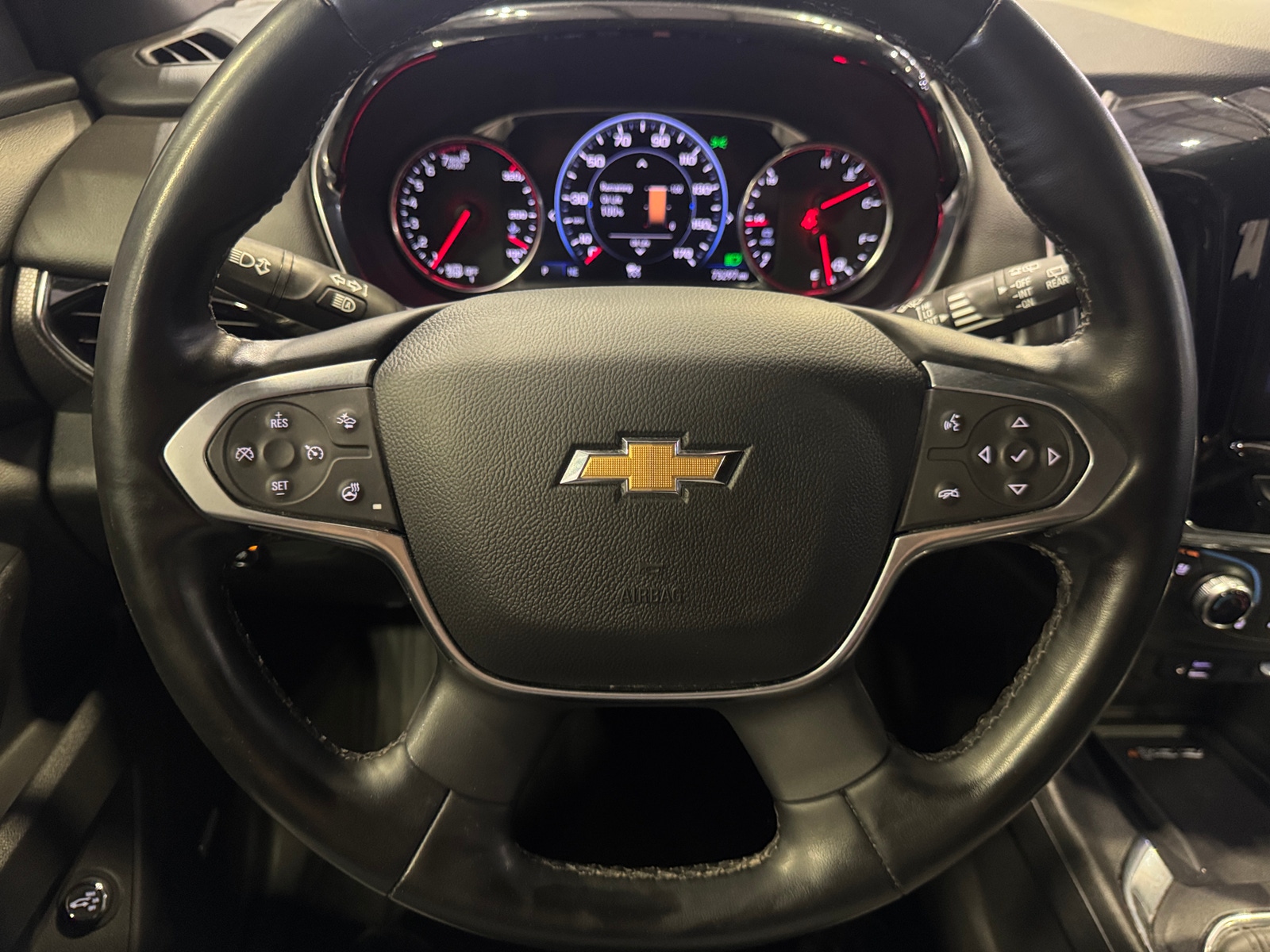 Thumbnail: 2023 Chevrolet Traverse - 4