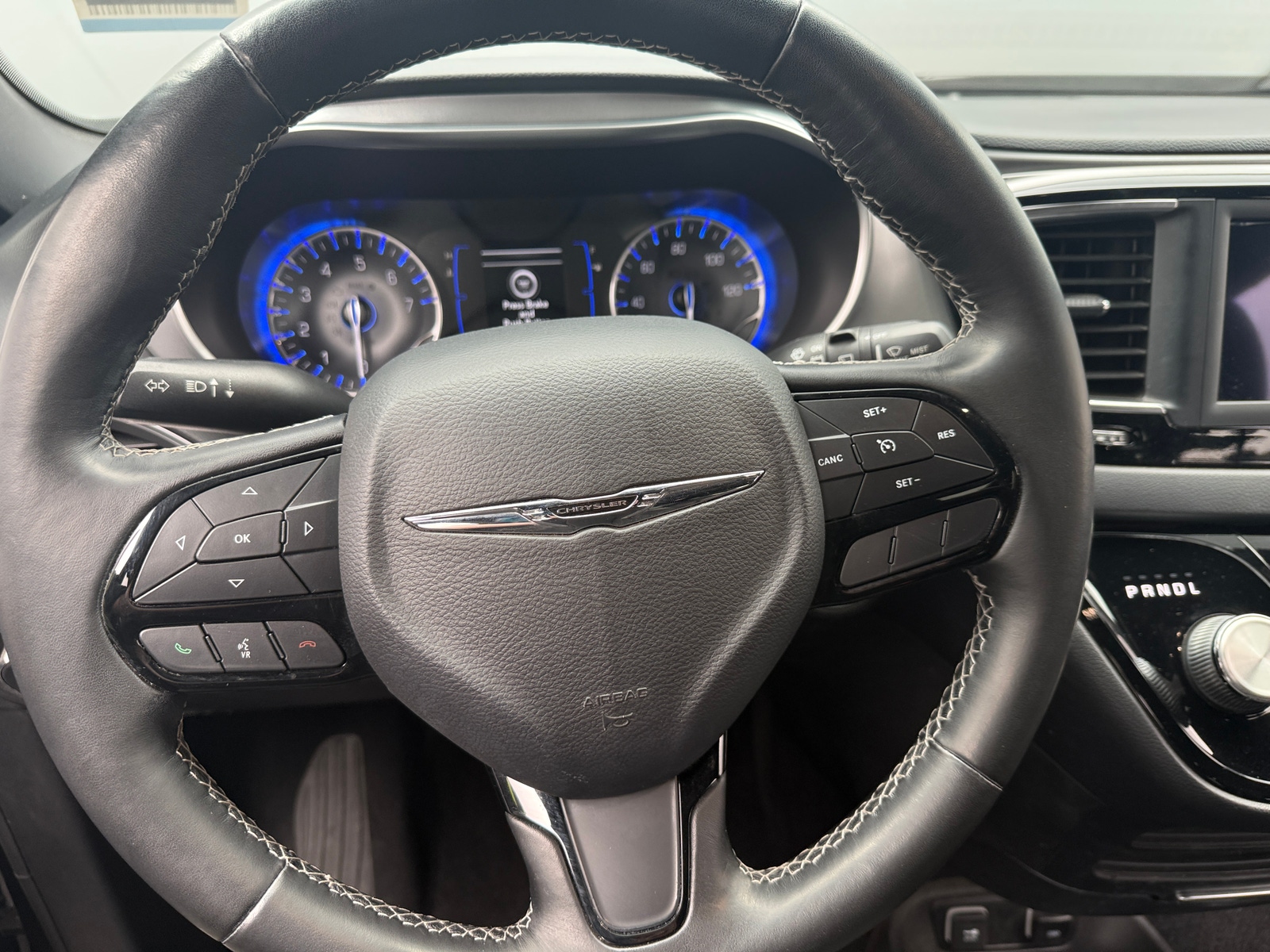 Thumbnail: 2019 Chrysler Pacifica - 5