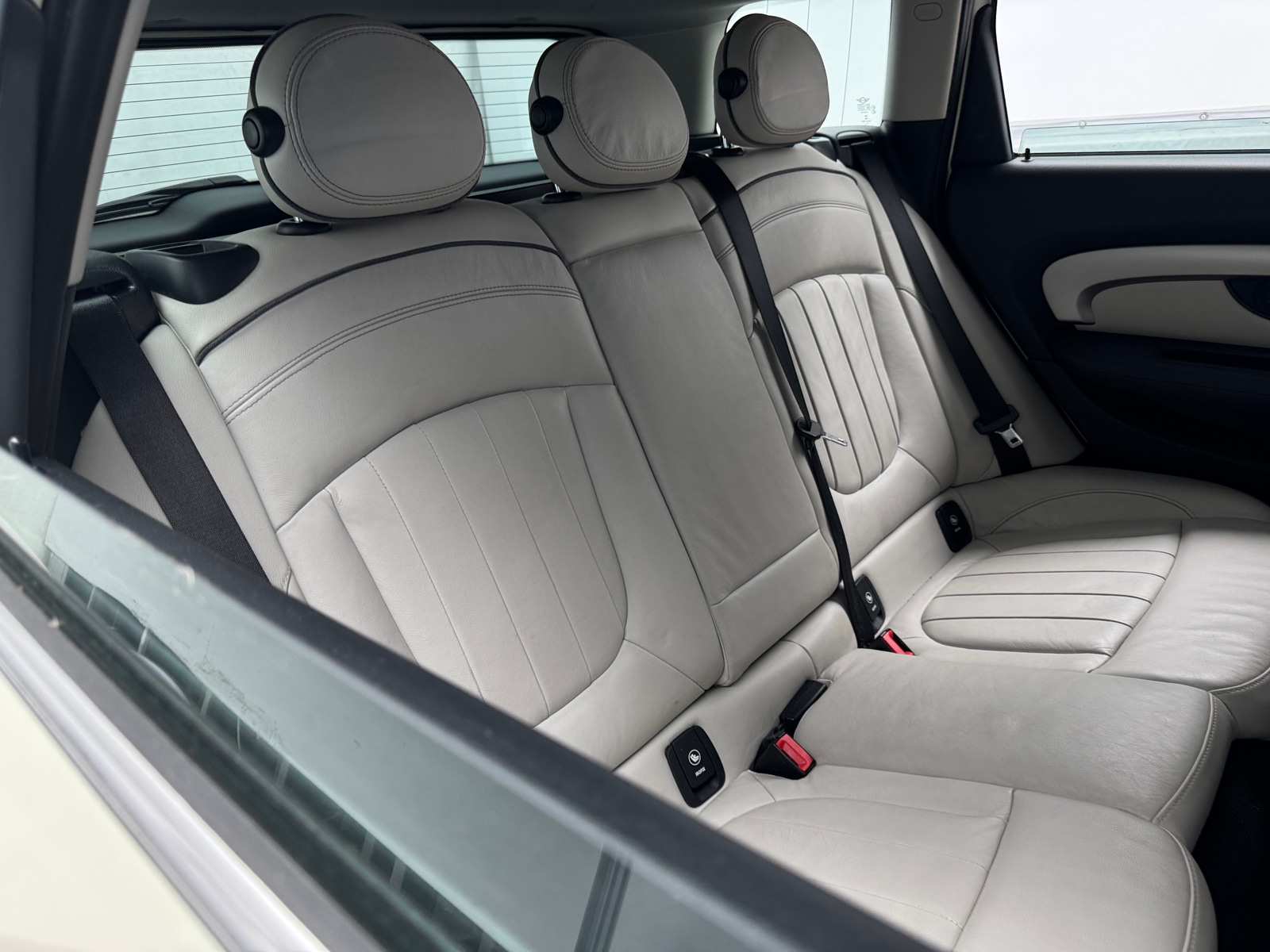 Thumbnail: 2016 MINI Cooper Clubman - 6