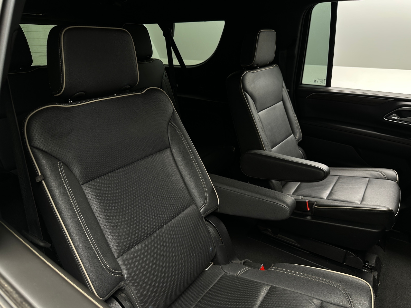Thumbnail: 2022 Chevrolet Suburban - 5