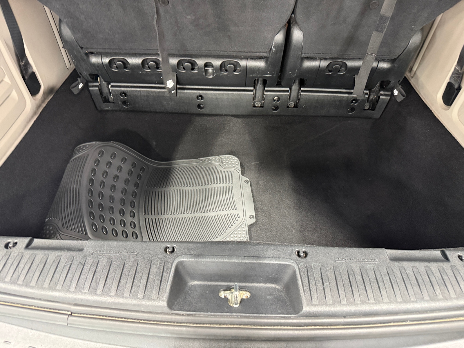 Thumbnail: 2016 Dodge Grand Caravan - 7