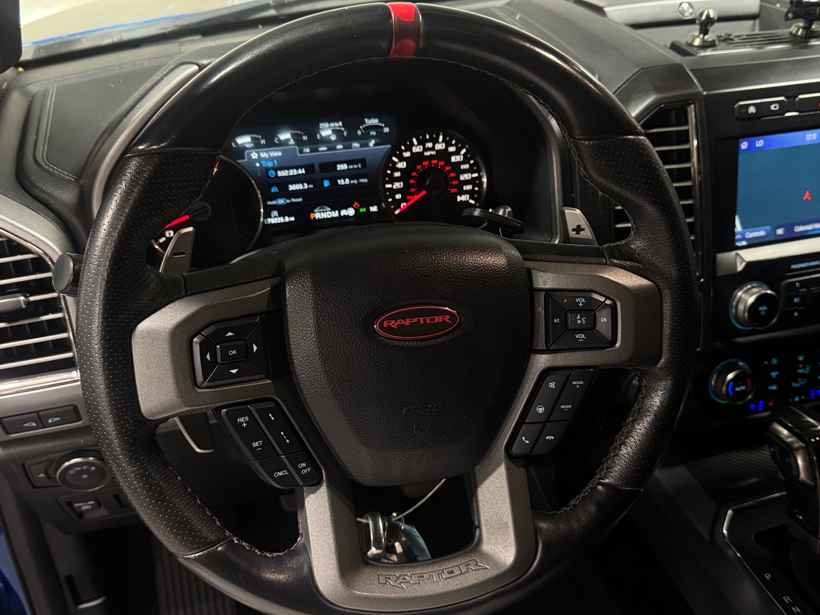 Thumbnail: 2019 Ford Econoline - 5