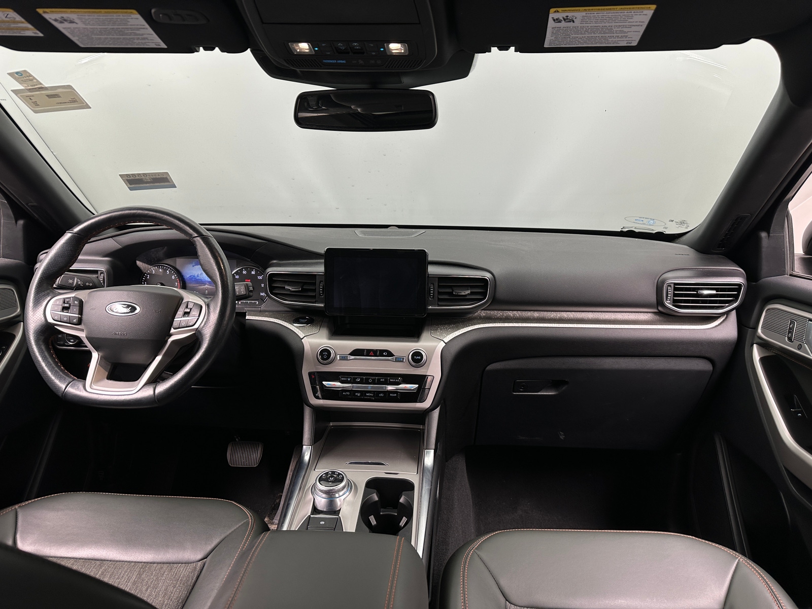 Thumbnail: 2022 Ford Explorer - 3