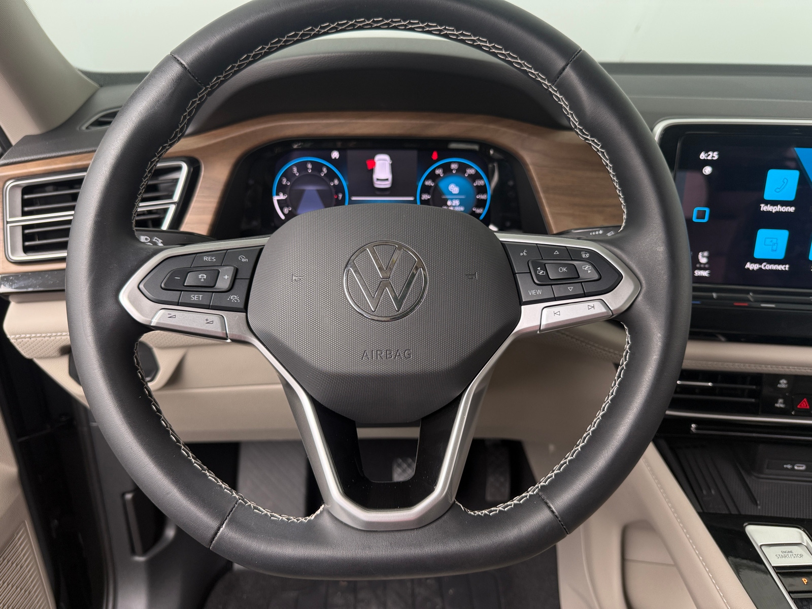 Thumbnail: 2026 Volkswagen Atlas - 4