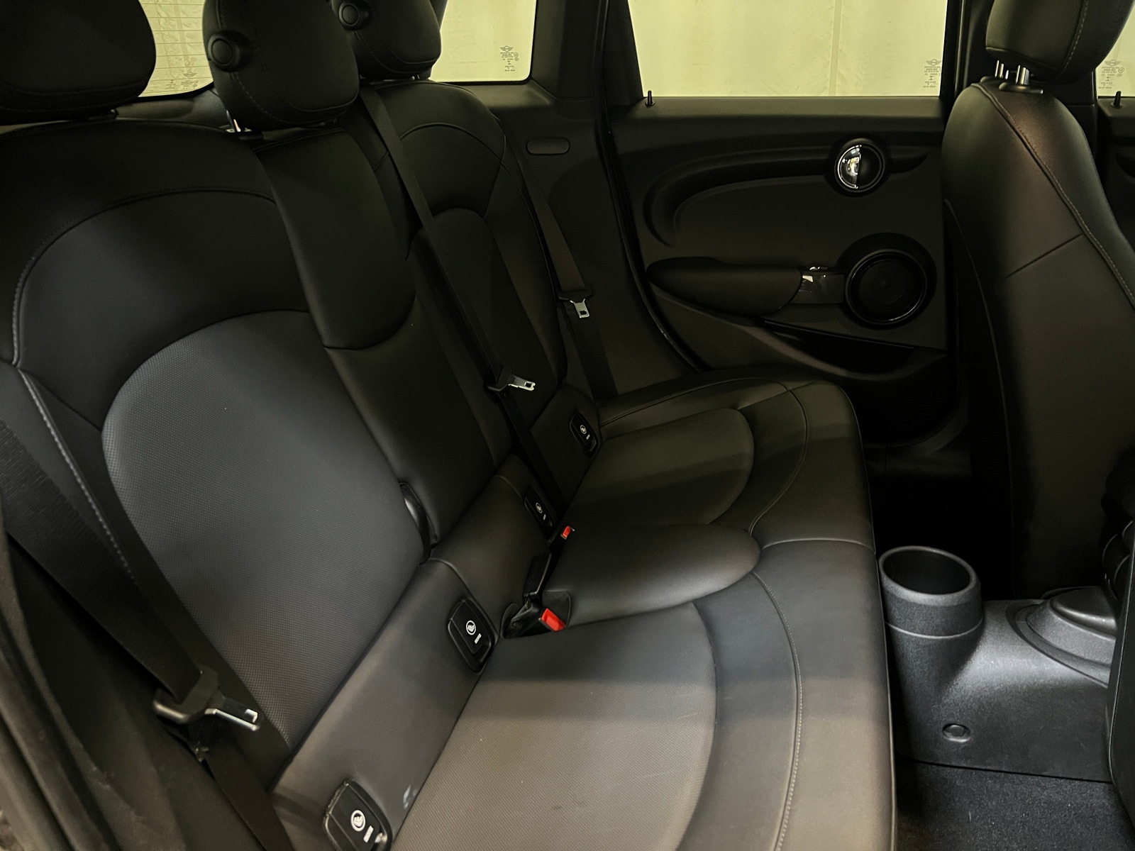 Thumbnail: 2019 MINI Cooper Hardtop - 5