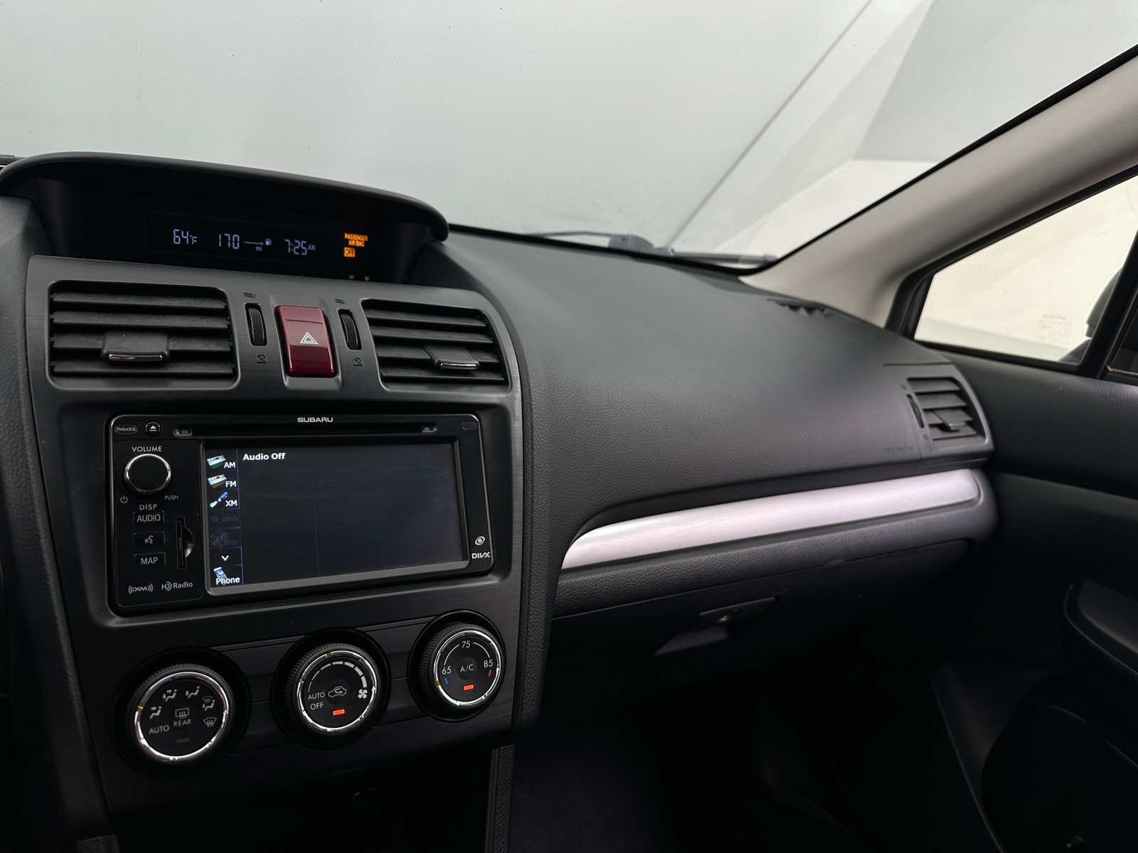 Thumbnail: 2014 Subaru XV Crosstrek - 3