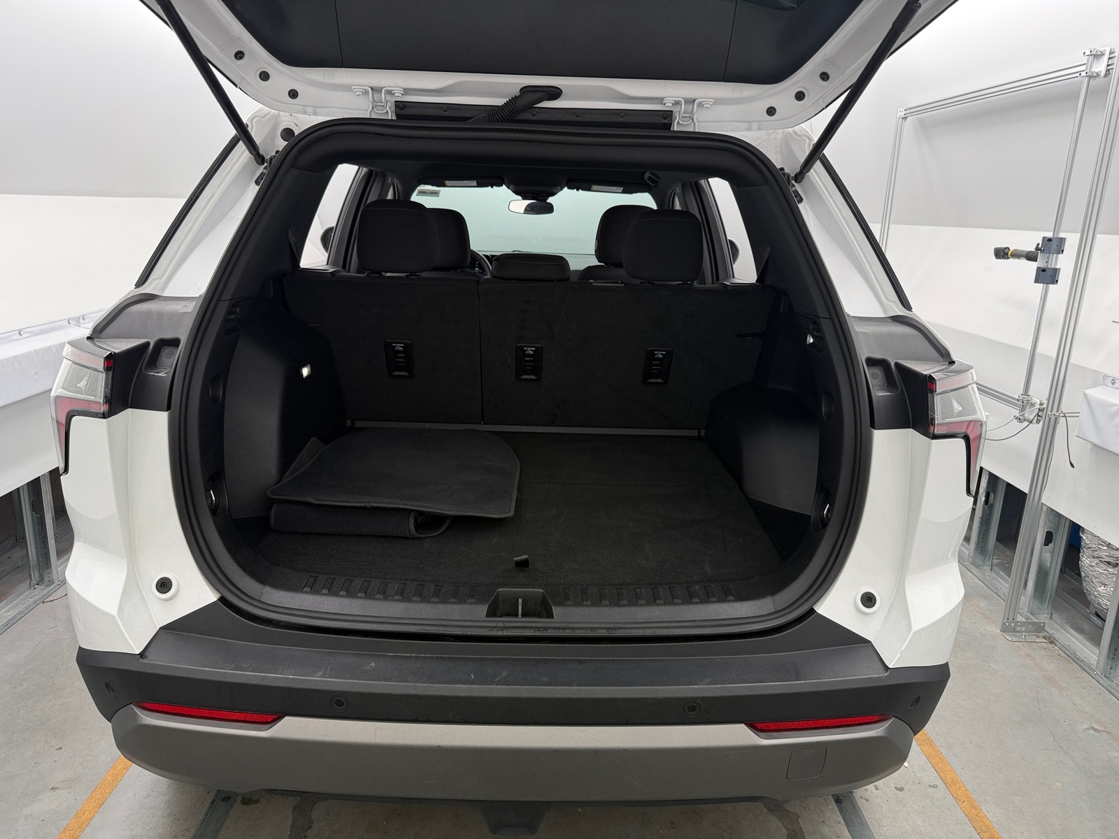Thumbnail: 2025 Chevrolet Equinox - 7