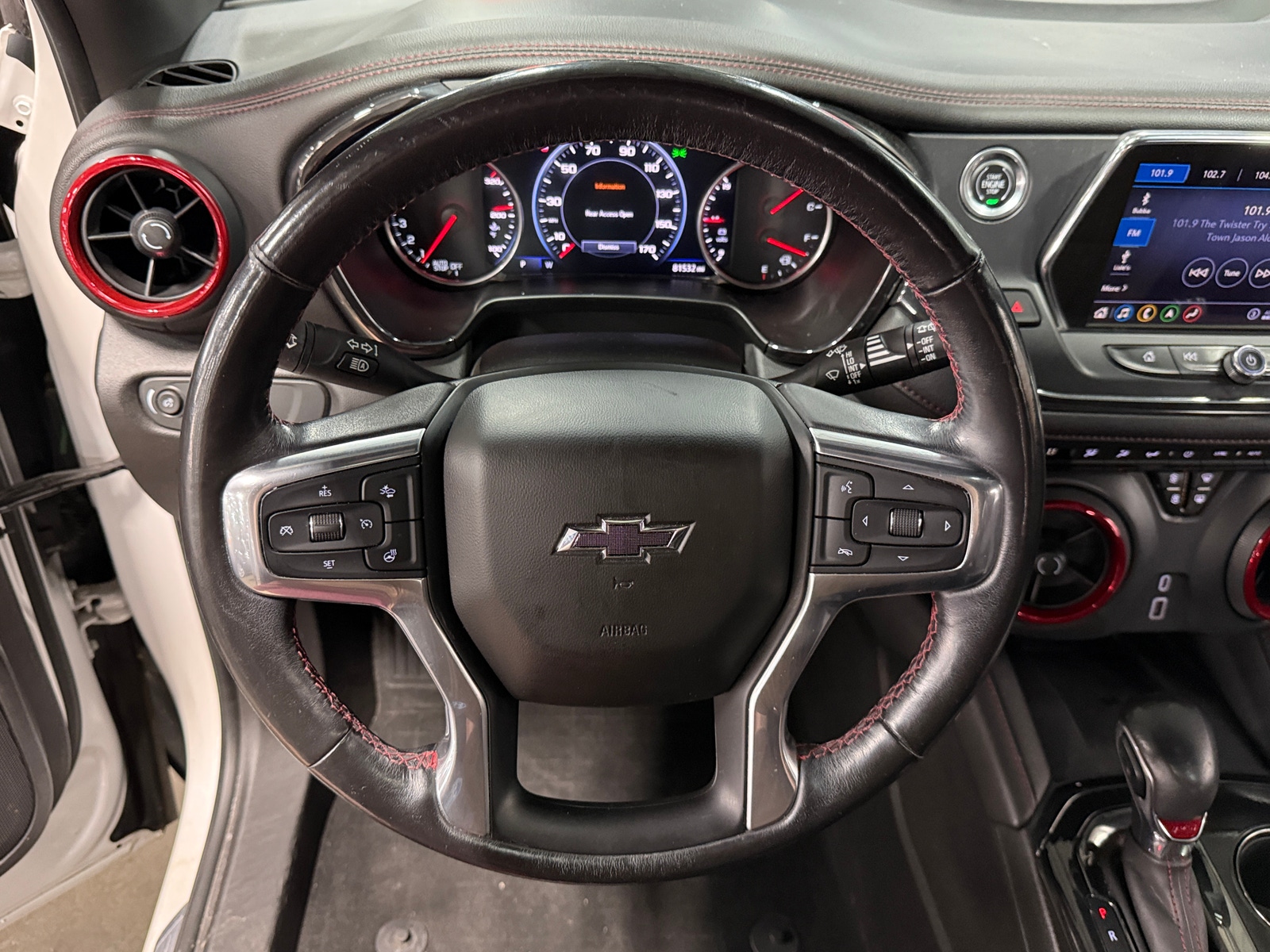 Thumbnail: 2020 Chevrolet Blazer - 4