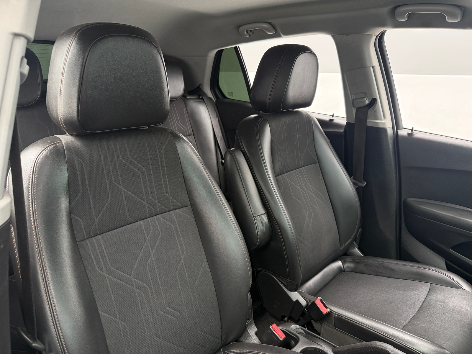 Thumbnail: 2018 Chevrolet Trax - 2