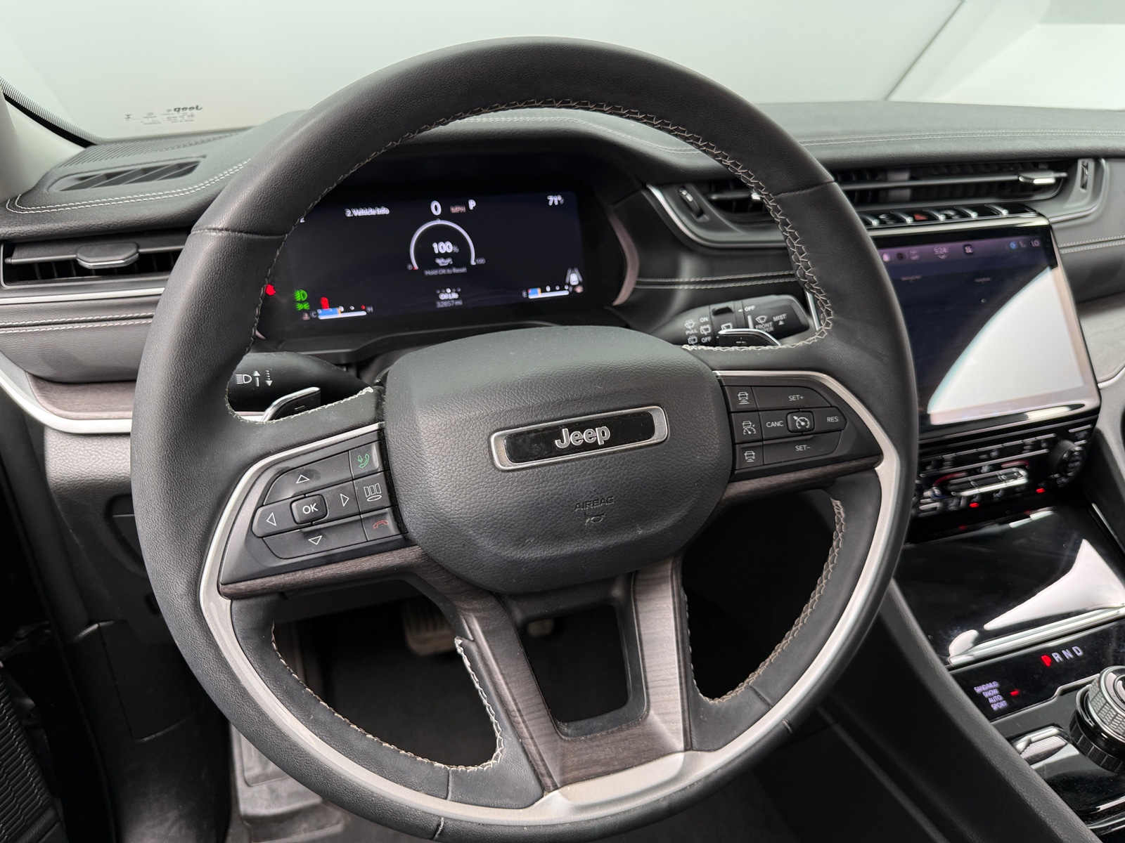 Thumbnail: 2023 Jeep Grand Cherokee - 4
