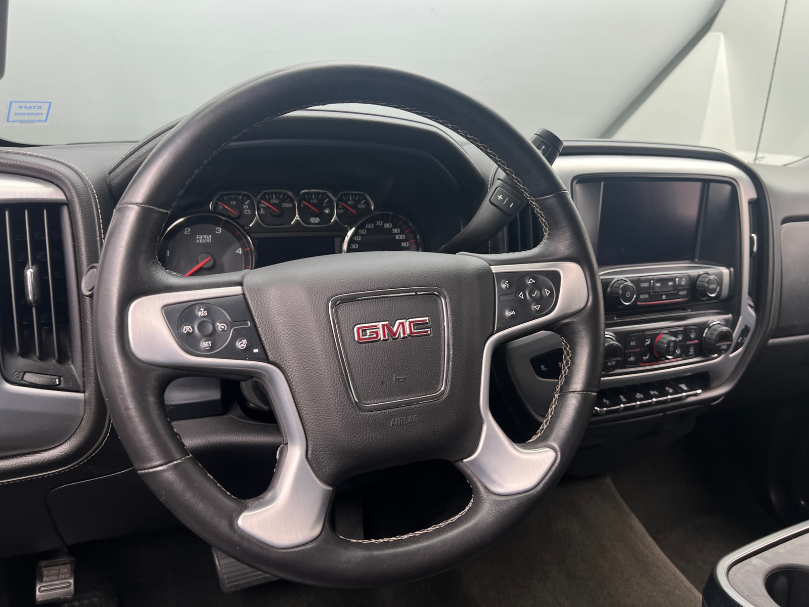 Thumbnail: 2015 GMC Sierra 2500 - 4