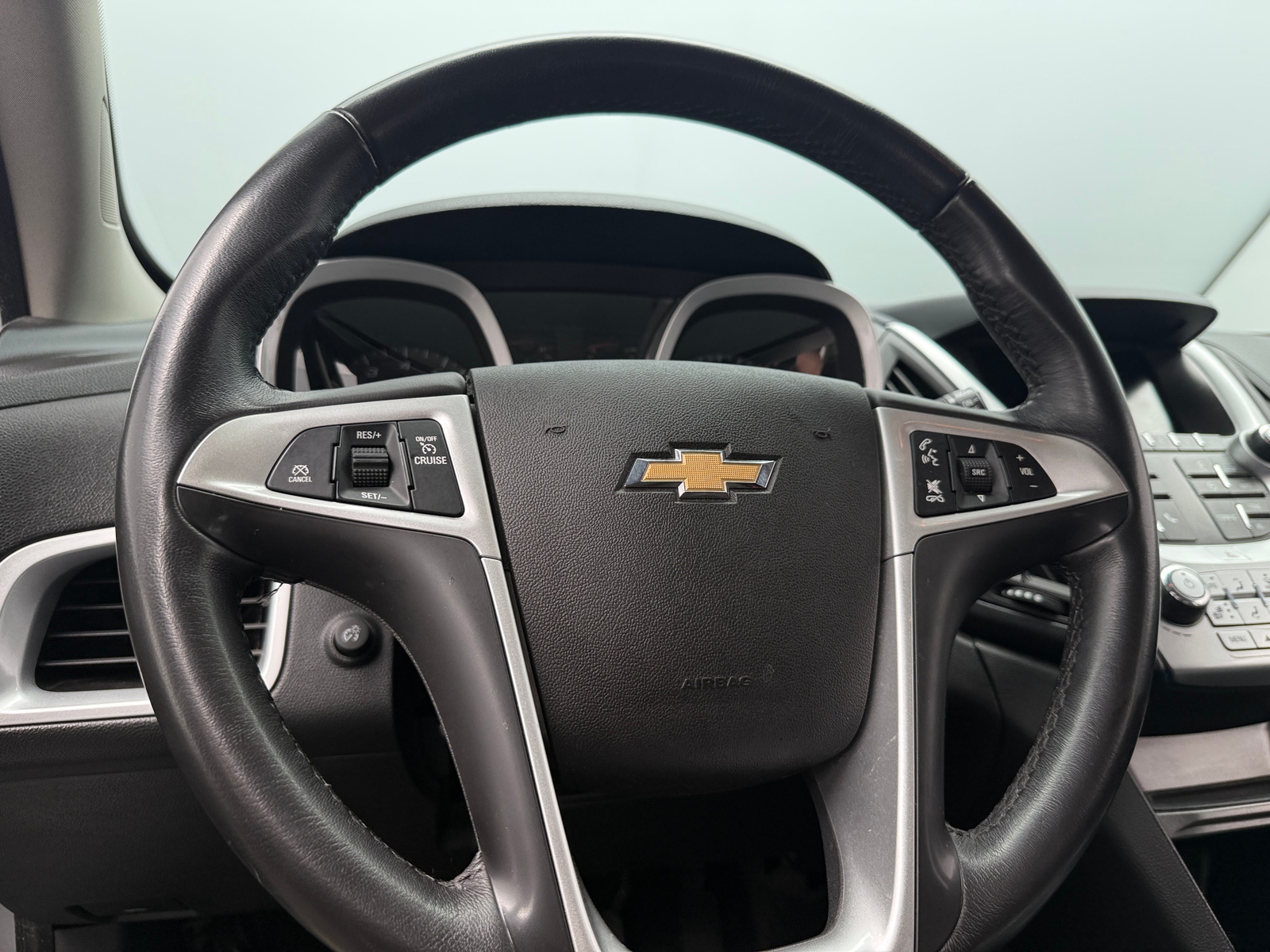 Thumbnail: 2017 Chevrolet Equinox - 5
