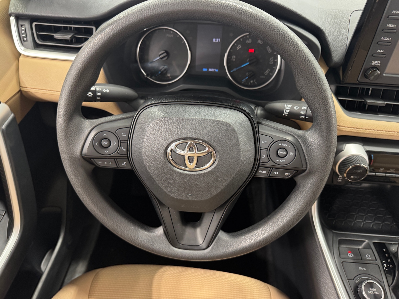 Thumbnail: 2019 Toyota RAV4 - 5