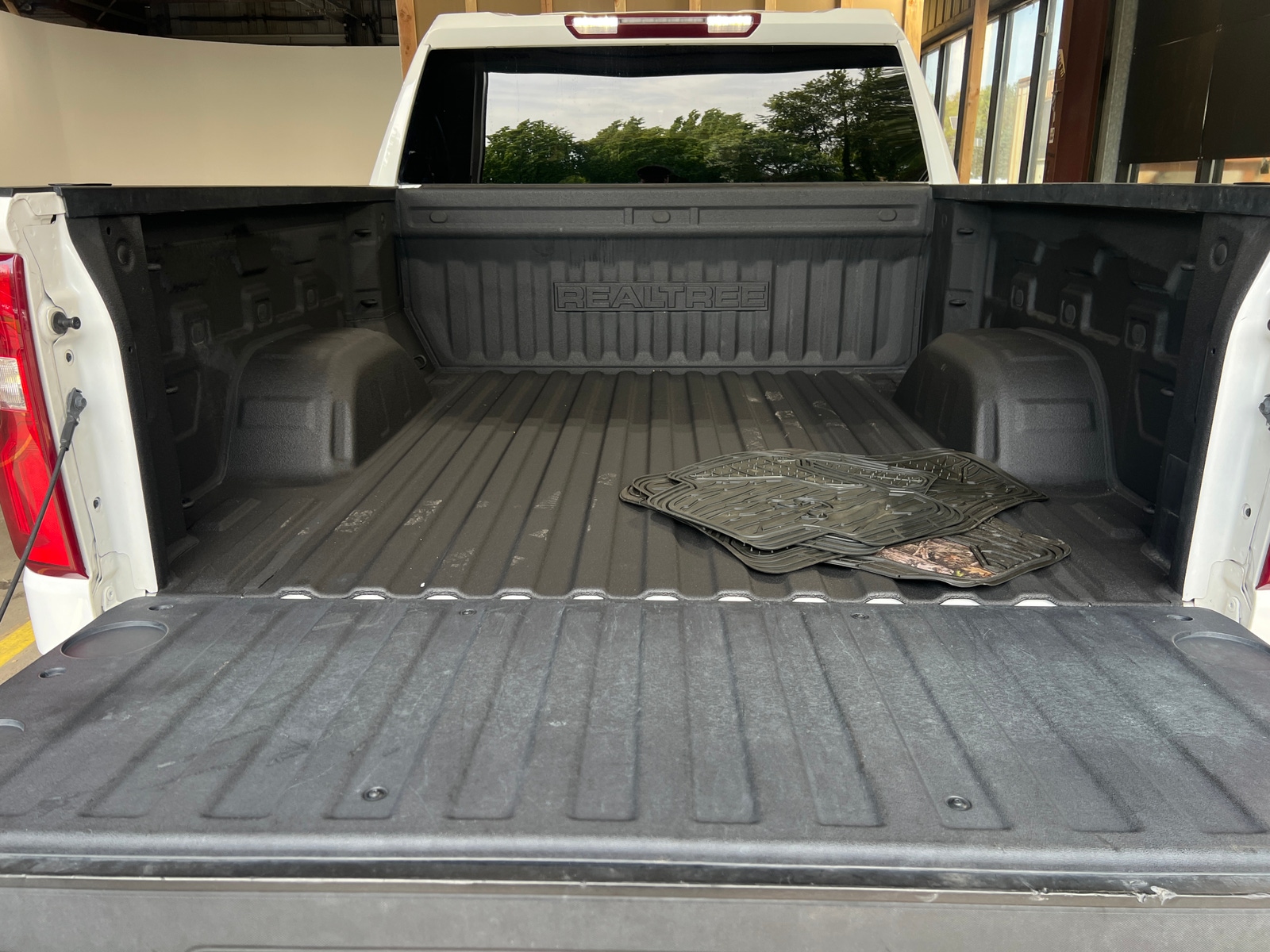 Thumbnail: 2021 Chevrolet Silverado 1500 - 7