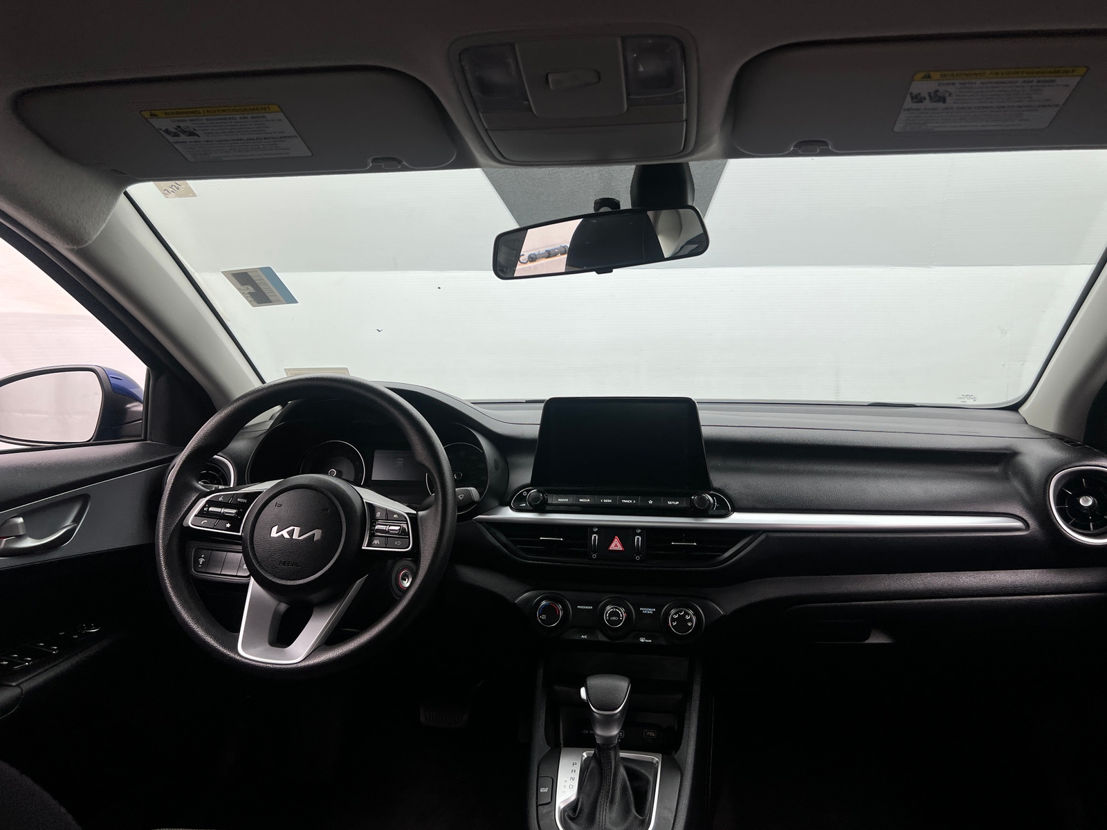 Thumbnail: 2024 Kia Forte - 3
