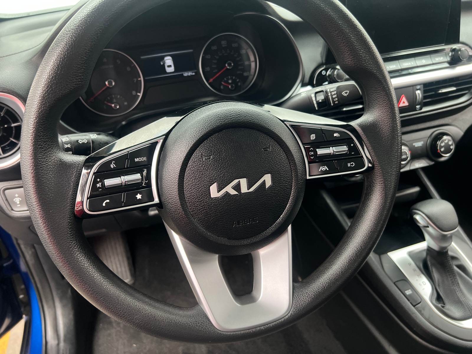 Thumbnail: 2024 Kia Forte - 5