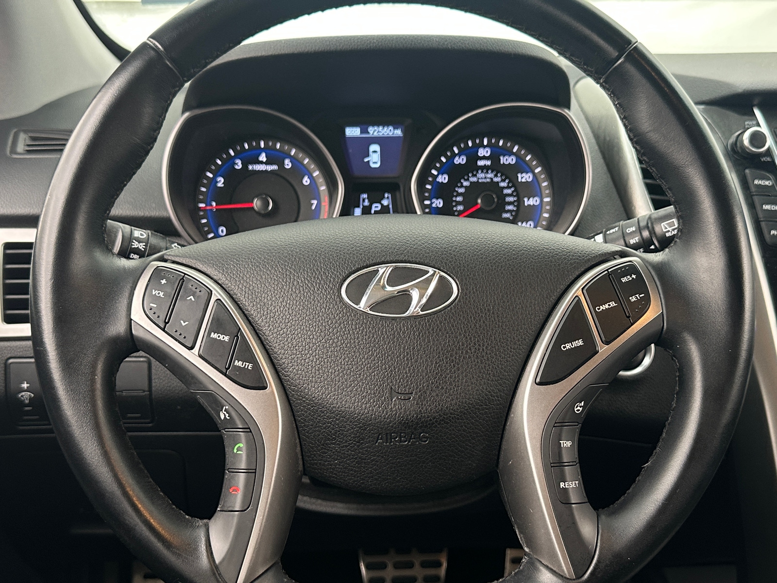 Thumbnail: 2016 Hyundai Elantra - 5