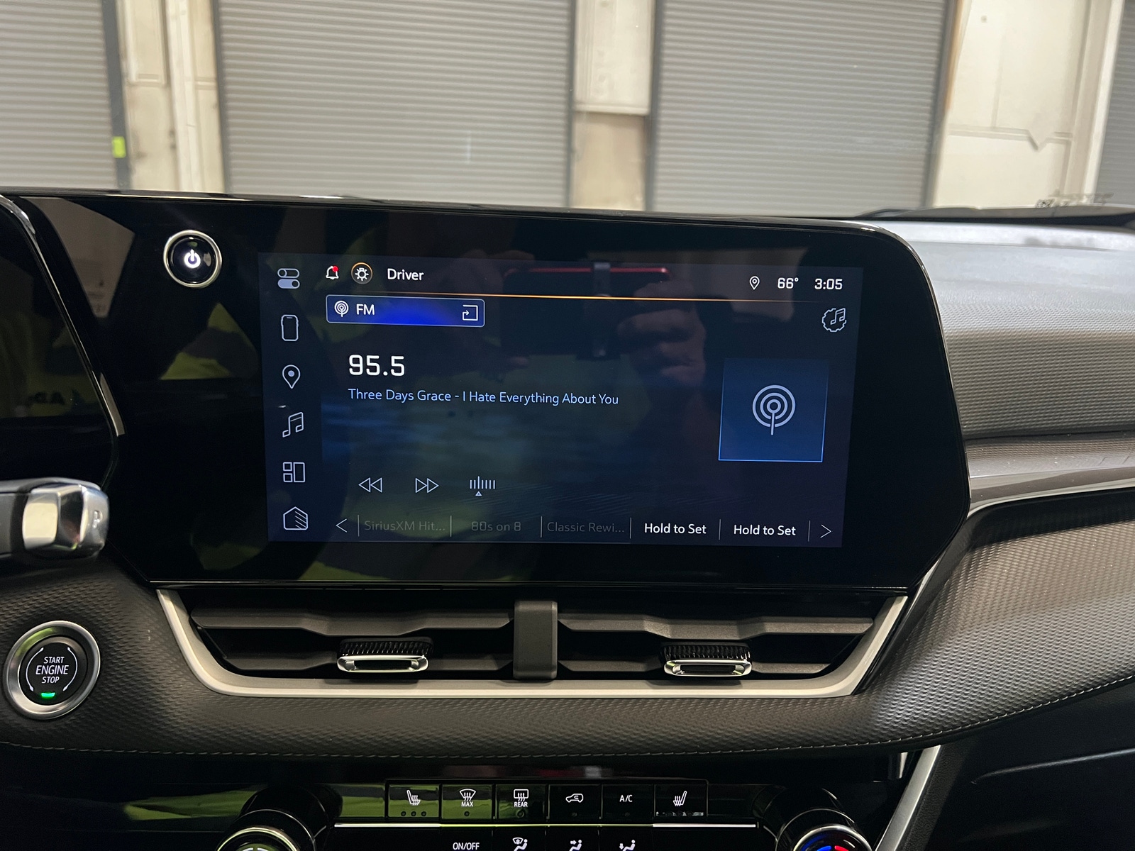 Thumbnail: 2025 Chevrolet Equinox - 4