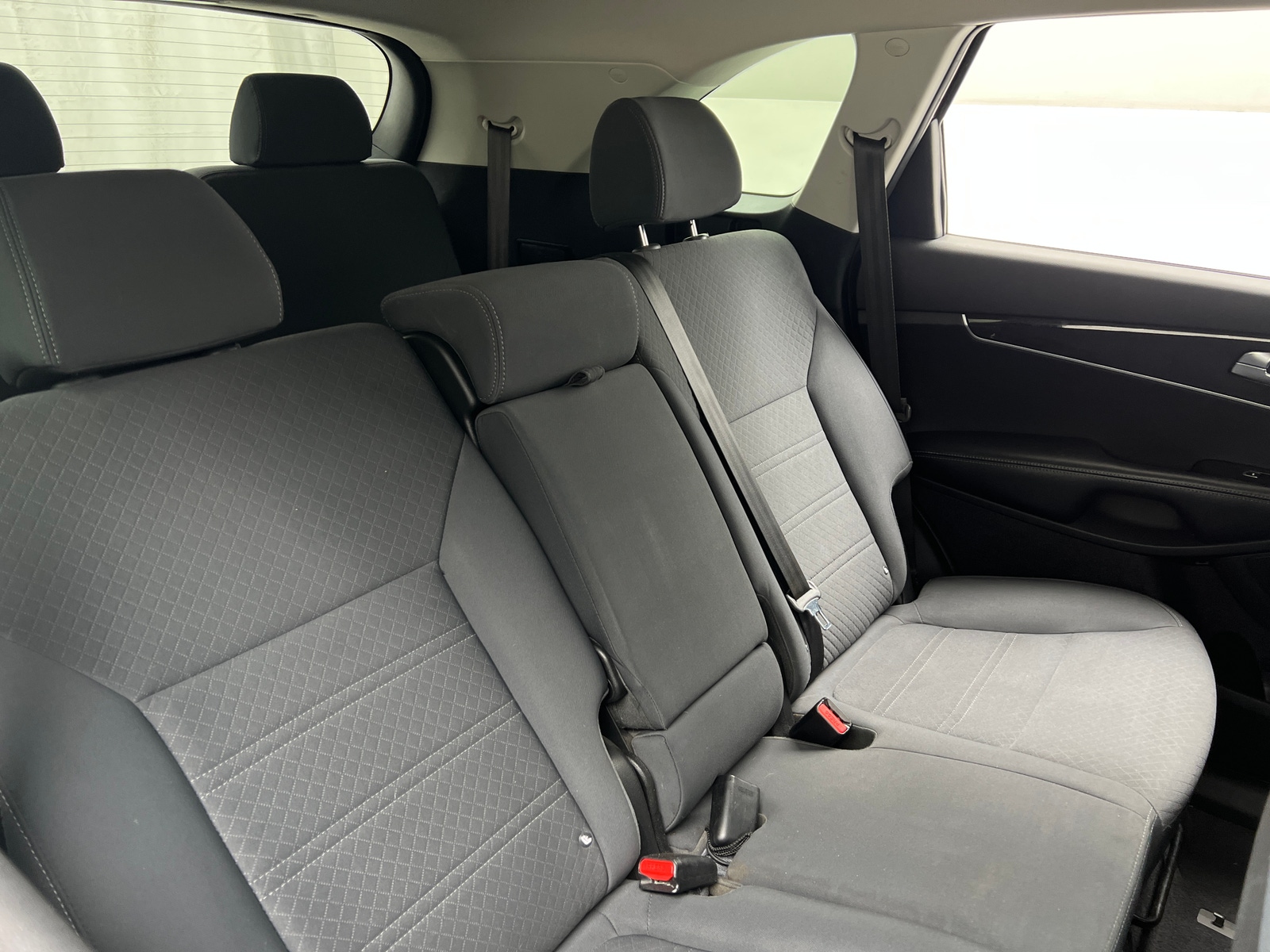 Thumbnail: 2017 Kia Sorento - 6