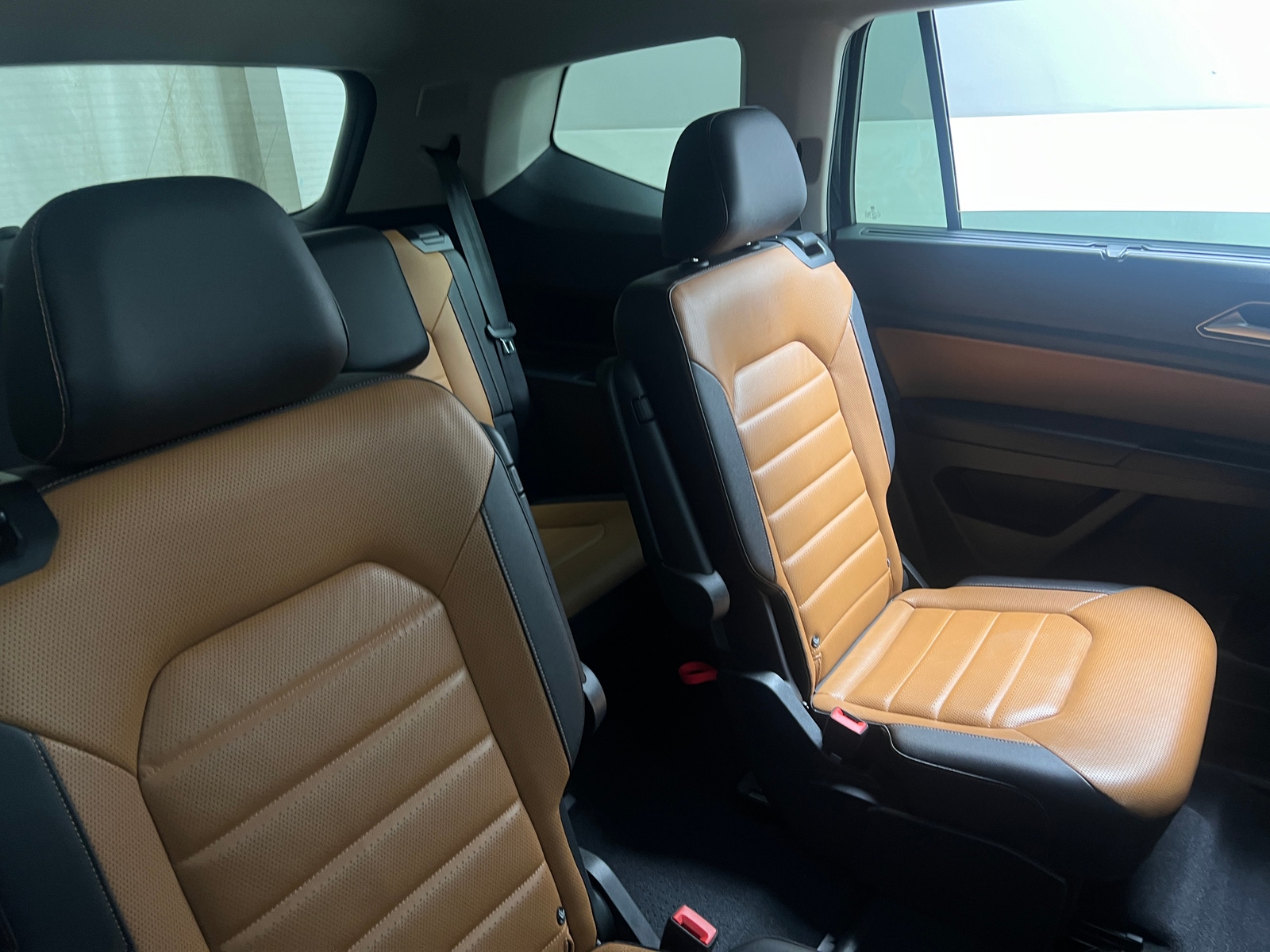 Thumbnail: 2019 Volkswagen Atlas - 6