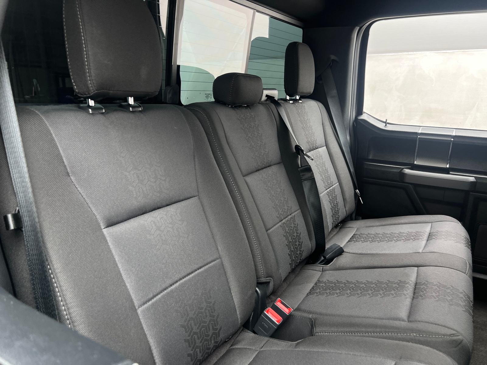 Thumbnail: 2020 Ford Econoline - 6