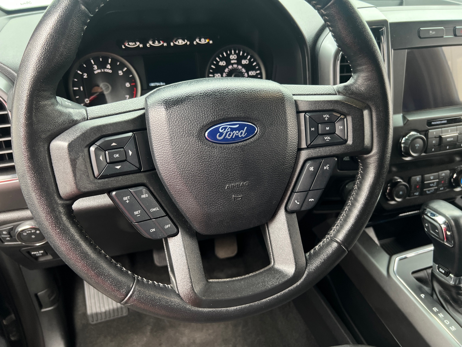 Thumbnail: 2020 Ford Econoline - 5