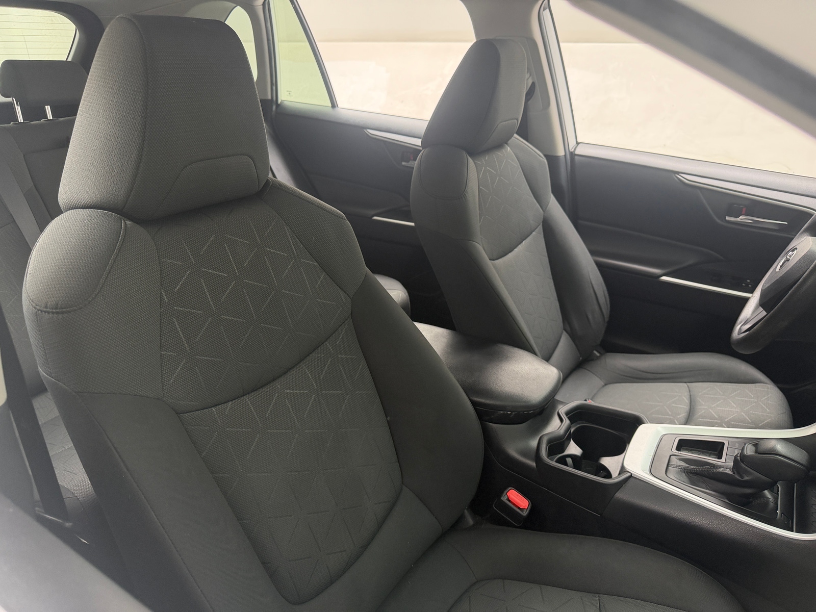 Thumbnail: 2021 Toyota RAV4 - 2