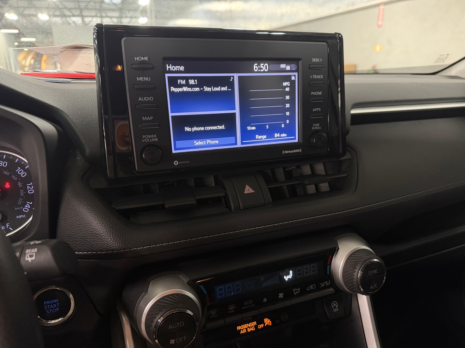 Thumbnail: 2021 Toyota RAV4 - 4