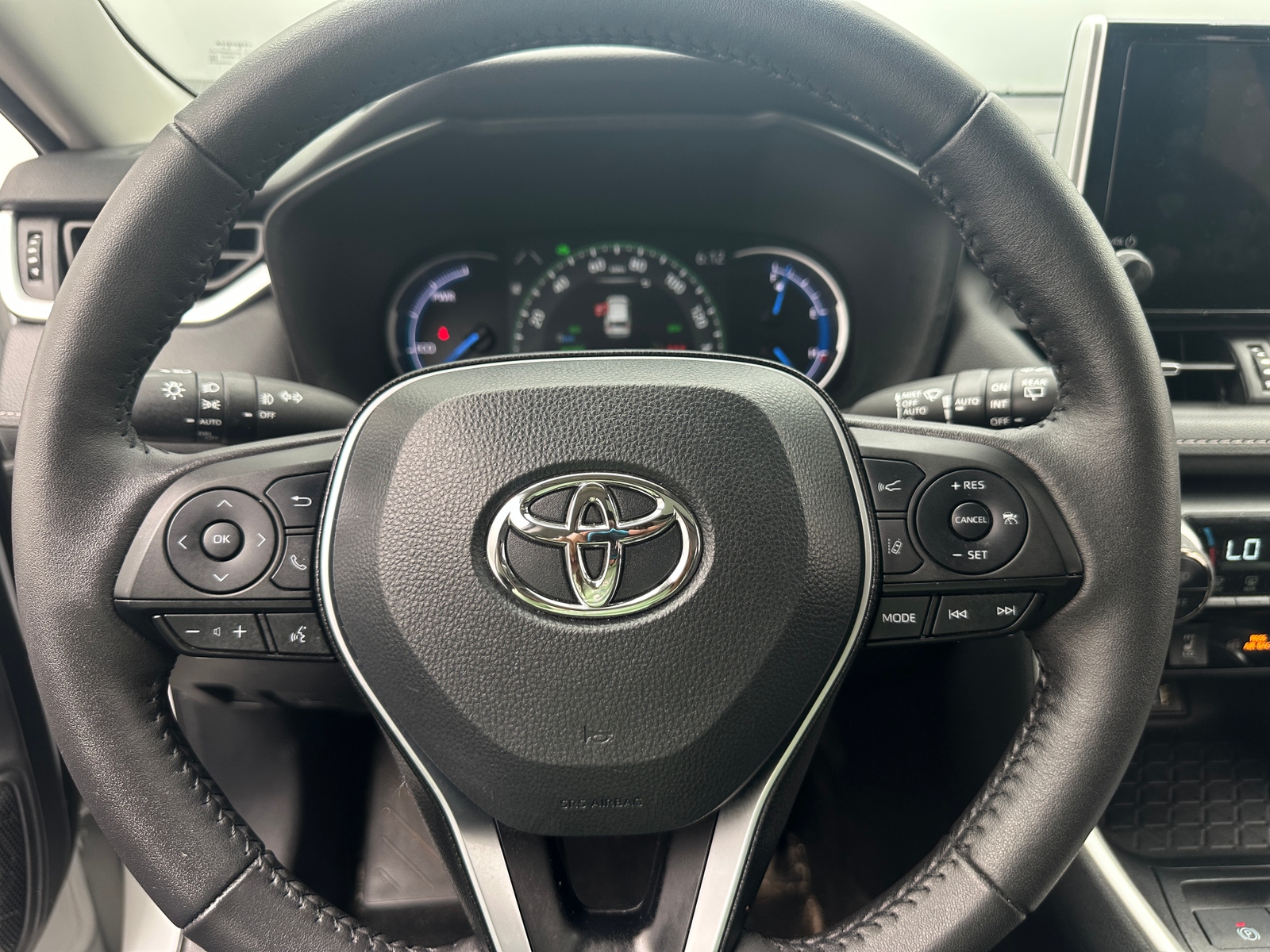 Thumbnail: 2024 Toyota RAV4 - 4