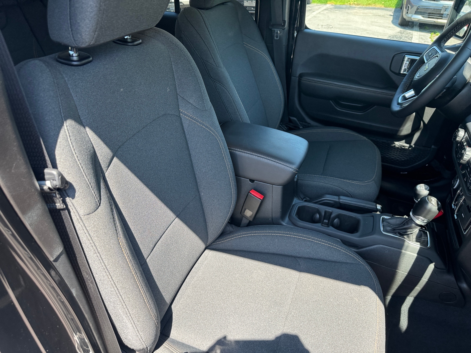 Thumbnail: 2025 Jeep Wrangler - 2