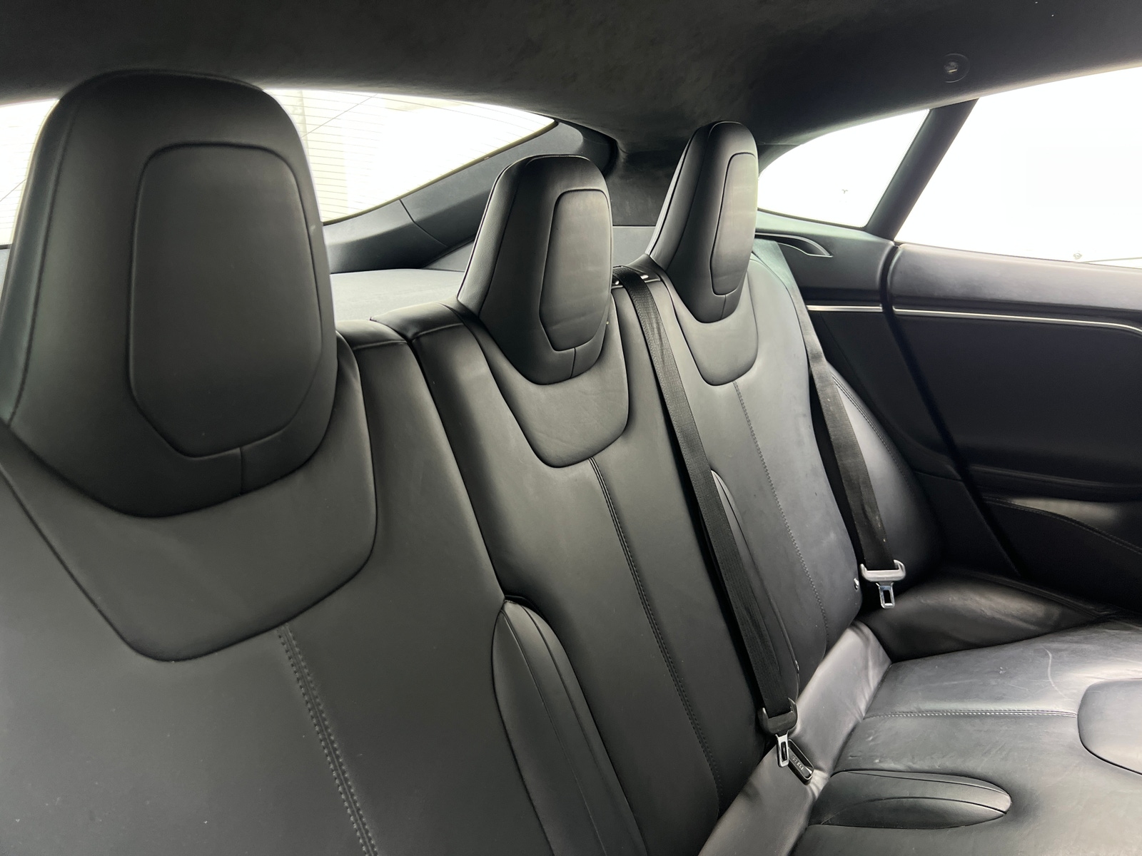 Thumbnail: 2017 Tesla Model S - 6
