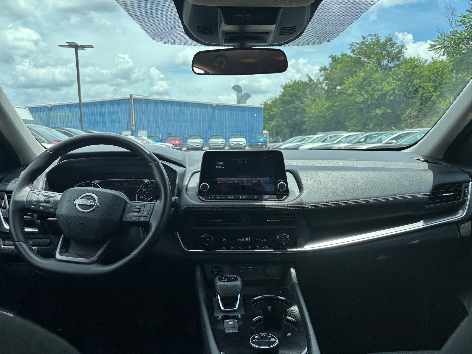 Thumbnail: 2025 Nissan Rogue - 3