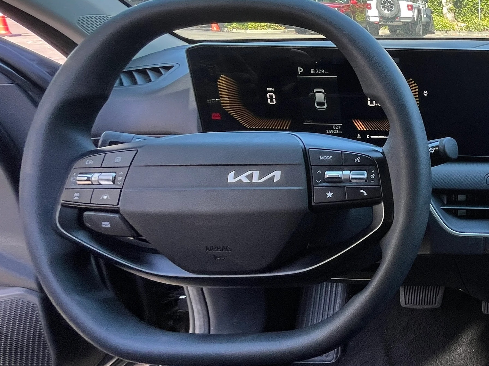 Thumbnail: 2025 Kia K4 - 4