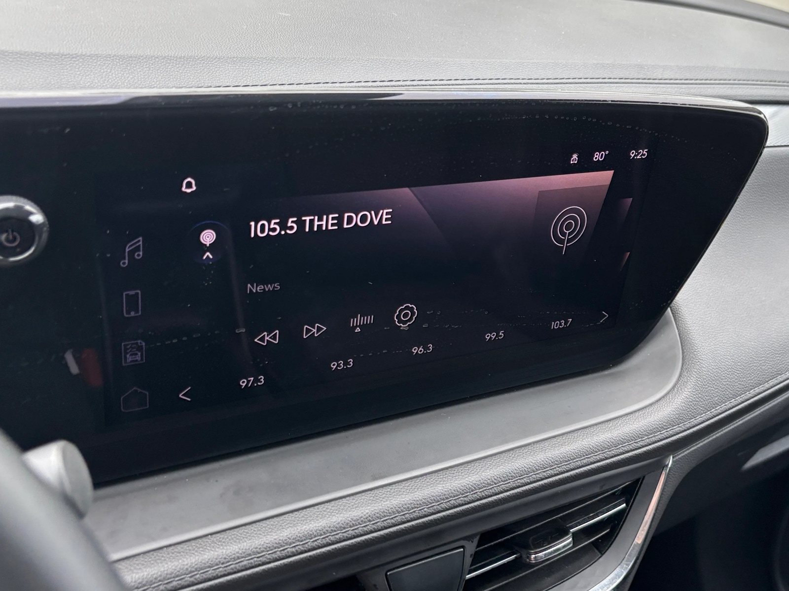 Thumbnail: 2025 Buick Encore GX - 4