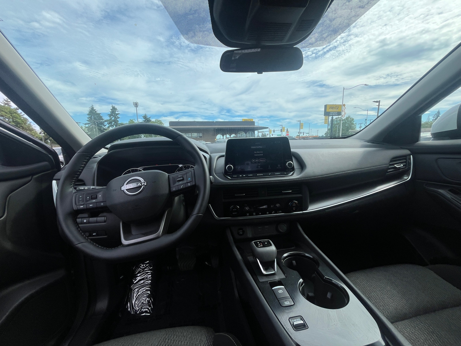 Thumbnail: 2025 Nissan Rogue - 3
