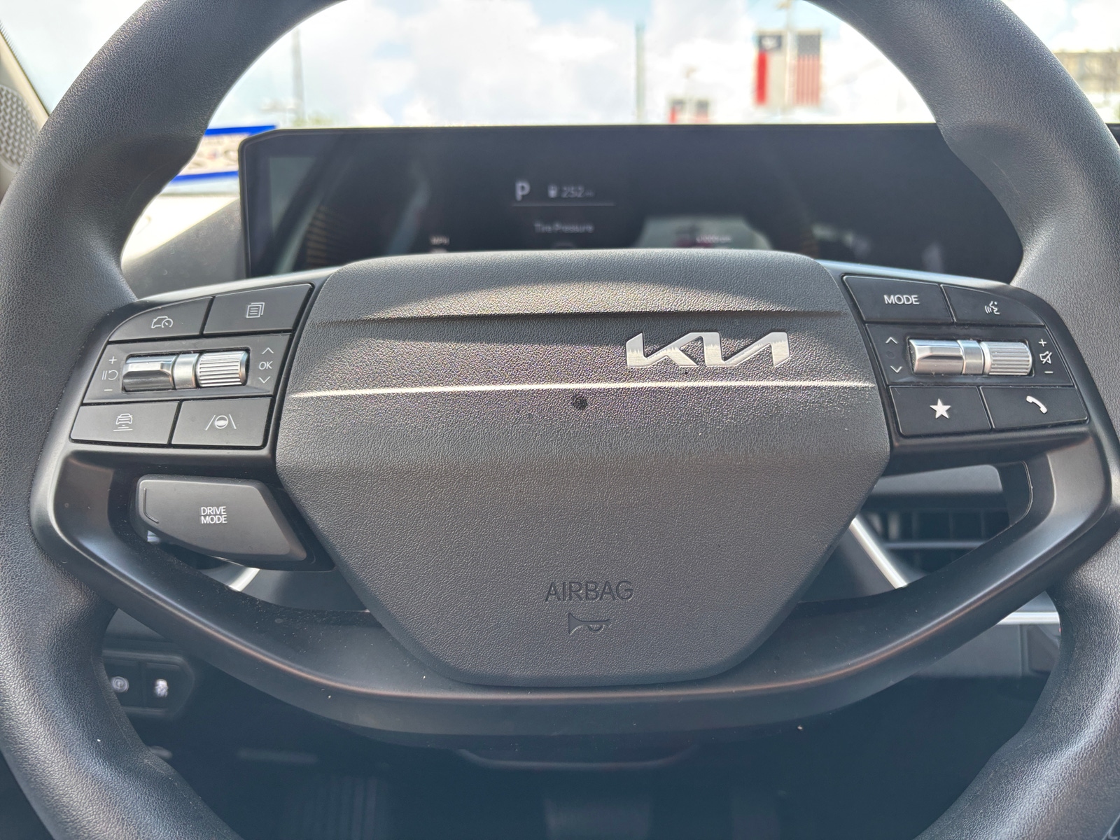 Thumbnail: 2025 Kia K4 - 5