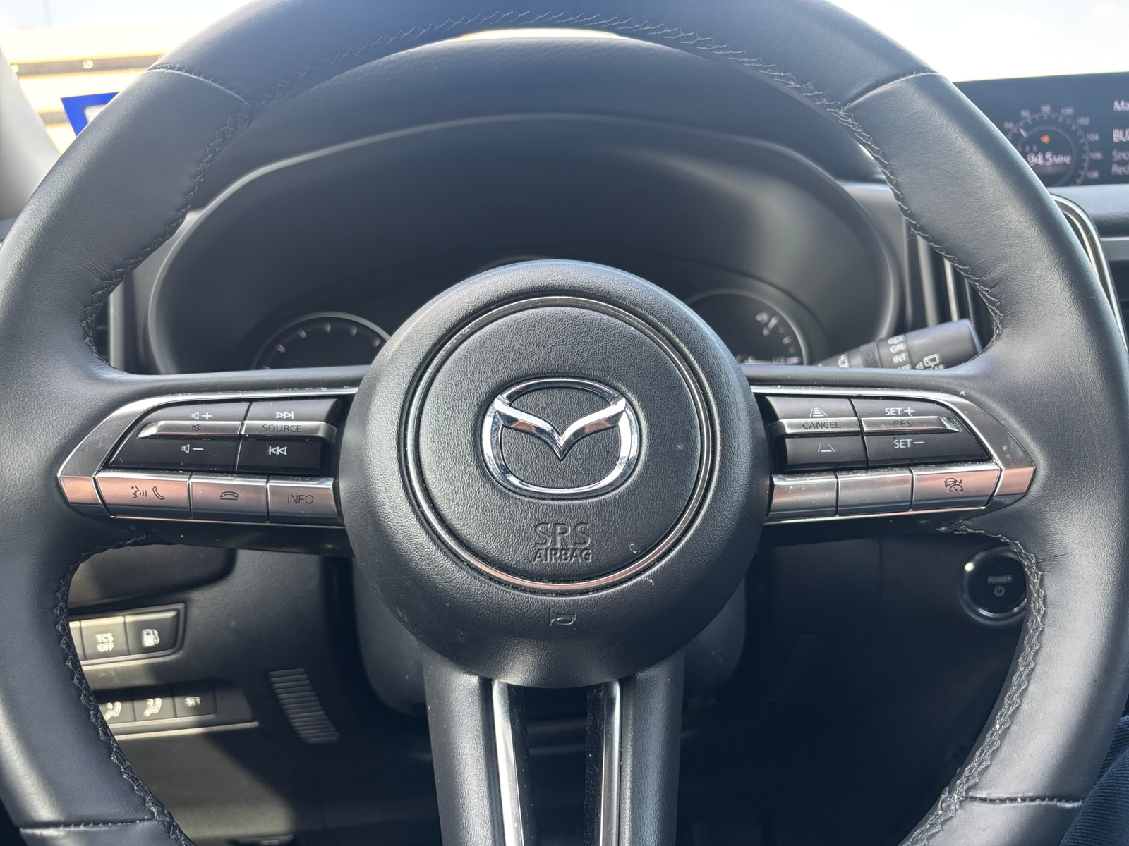 Thumbnail: 2025 Mazda CX-50 - 4