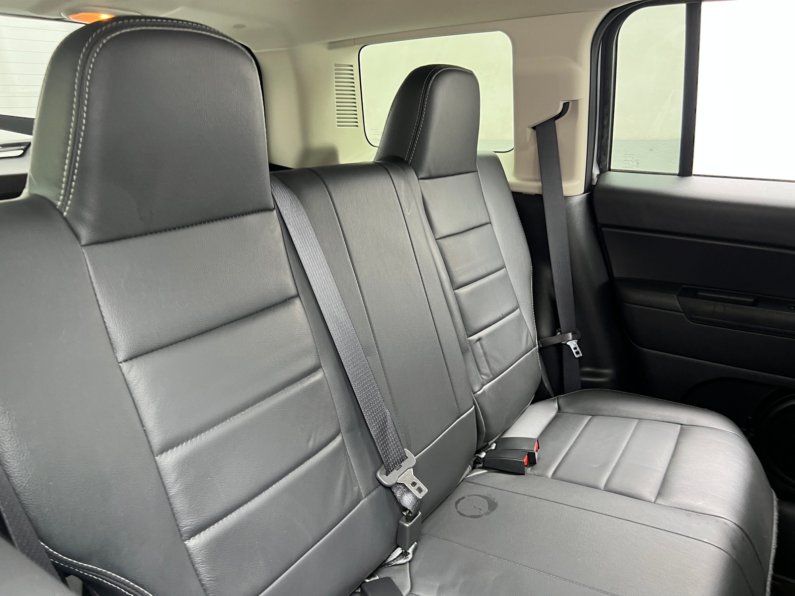 Thumbnail: 2016 Jeep Patriot - 5