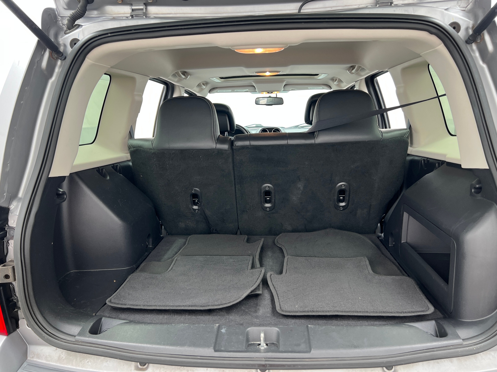 Thumbnail: 2016 Jeep Patriot - 6