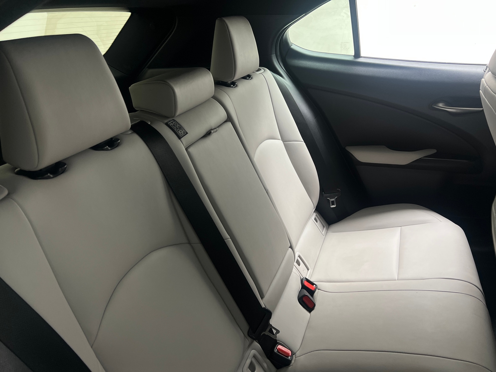 Thumbnail: 2020 Lexus UX - 5