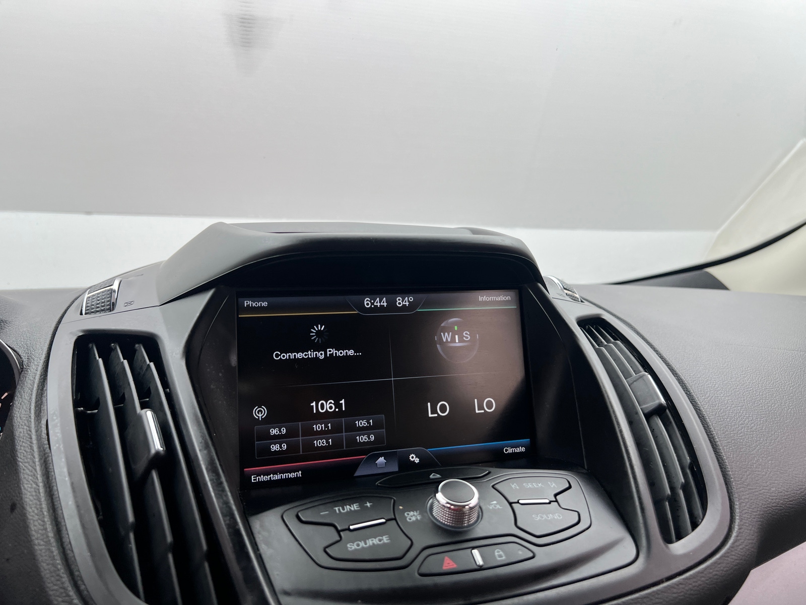 Thumbnail: 2014 Ford Escape - 4